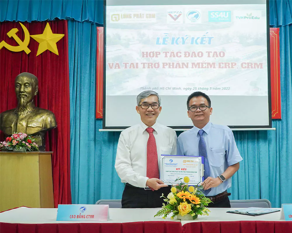 kh-crm1-1-661ce2dabf6bc